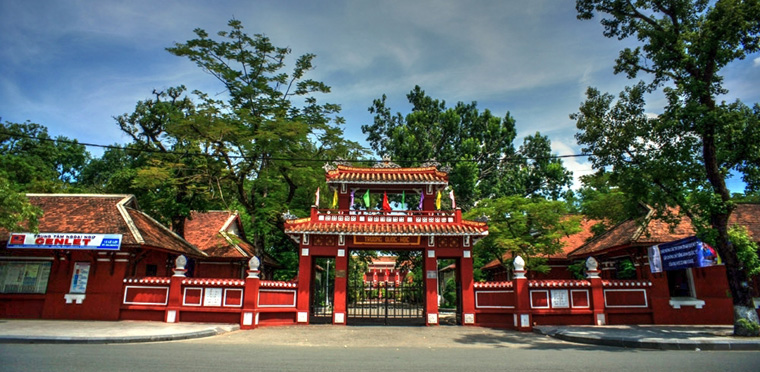 10 stunning places cannot miss in Hue